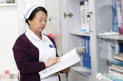 关爱不止创新不歇——外一护理片区张静