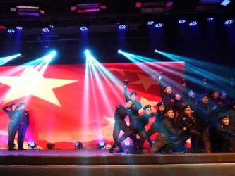 2019春晚-歌舞《生命无悔》（战略支援部队某研究所）