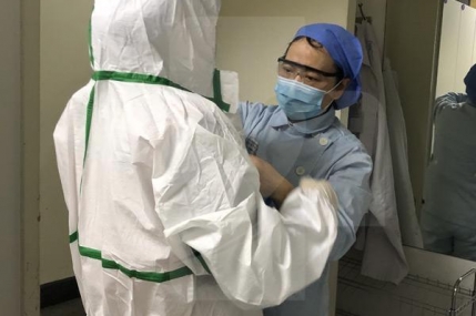 他们守护生命，我守护他们：急救中心匡永福