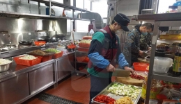 齐心协力共抗疫  不辱使命保前方