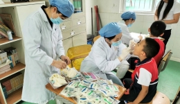 口腔科走进山区小学开展“920爱牙日”活动