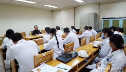 院党委书记欧力生到核医学科宣讲党的十九届五中全会精神