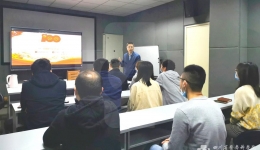 医学装备部党支部组织党员进行党史学习