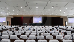我院召开理论学习中心组（扩大）党史专题学习宣讲会暨省医管理大讲堂、党支部书记培训会