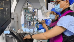 心血管超声及心功能科协助老年心血管科完成二尖瓣经导管修复术