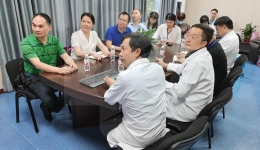 核医学科党支部到西南医科大学附属医院核医学科进行党建交流