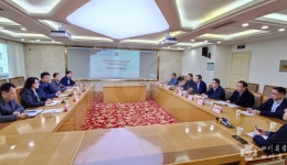 遂宁市中心医院来我院考察交流