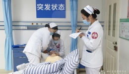 内科党总支、分工会联合内科护理片区开展第一届“强内功展风采”技能比赛