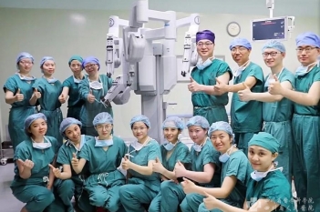 机器人手术泌尿专业团队