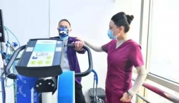 人民日报：全国首例上市人工心脏运行良好，主人重获“心”生