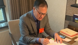 四川观察：两会好声音㊹黄孝伦：公共场所增设AED 让老百姓“会救敢救”