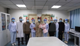 省卫生健康委党组书记、主任敬静一行来院看望慰问一线医务人员