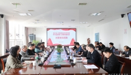 急诊科党支部到富顺县人民医院开展“党建+业务”主题党日活动