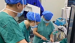 红星新闻：数十名眼癌患儿因疫情无法赴上海复查，四川眼科专家“接单”救急