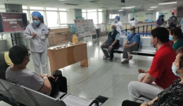 呼吸与危重症医学科举办人文关怀病患沙龙