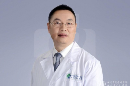 算好民生大账，他坚守在最危险的地方——感染科杨兴祥