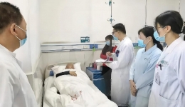 老年感染特需医疗科党支部开展“学习贯彻党的二十大精神，服务基层群众”主题党日活动