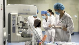 放射科开展乳腺X线三维立体定位穿刺活检技术