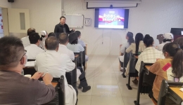 内科党总支组织意识形态工作专项培训