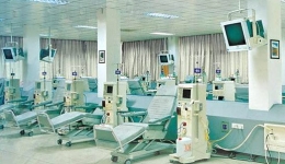 封面新闻：一位新冠病毒阳性感染者的“VIP专场”透析