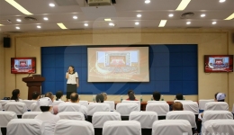 内科党总支举办“凝心铸魂学思想、勠力同心建新功”微党课比赛