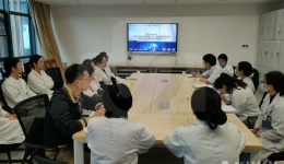 病案统计科党支部与老年呼吸科党支部联合举行“服务临床首页规范填写，助力病案质量不断提升”主题党日活动