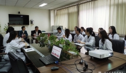 傅启华副院长来病案统计科调研指导科研工作