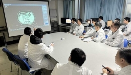 人民日报：器官反着长，手术反着来 四川省人民医院成功为一位“镜面人”实施胰、脾切除手术