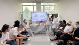 呼吸与危重症学科党支部开展世界防治哮喘日宣教活动