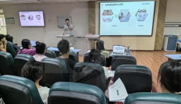 护理规范化培训生党支部开展“以心迎新·筑梦启航”新学员入训交流主题党日活动