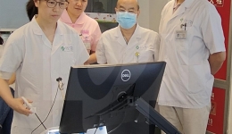 东院妇科举办“‘镜艺’求精，以赛促练”腹腔镜技能比赛