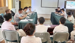 傅启华副院长带队到皮研所调研指导