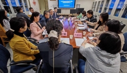 四川省医学科技教育中心领导来我院核医学科调研