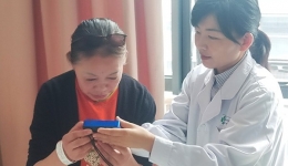 成都日报锦观新闻：全省首例！无需移植角膜让患者重见光明