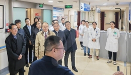 国家药监局赵军宁副局长一行来我院调研
