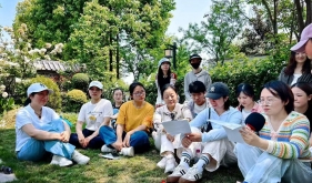 讲纪律守规矩，老年重症医学科党支部开展深入贯彻中央八项规定精神学习教育