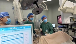 西南首例，我院成功完成单一入路腹腔镜超声引导下纳米刀肿瘤消融术