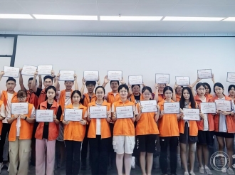 2025年“医路新程，青春同行”职工子女暑期社会实践活动