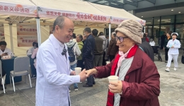 我院顺利举办“爱在金秋 健康重阳”重大慢病防治暨重阳敬老义诊活动