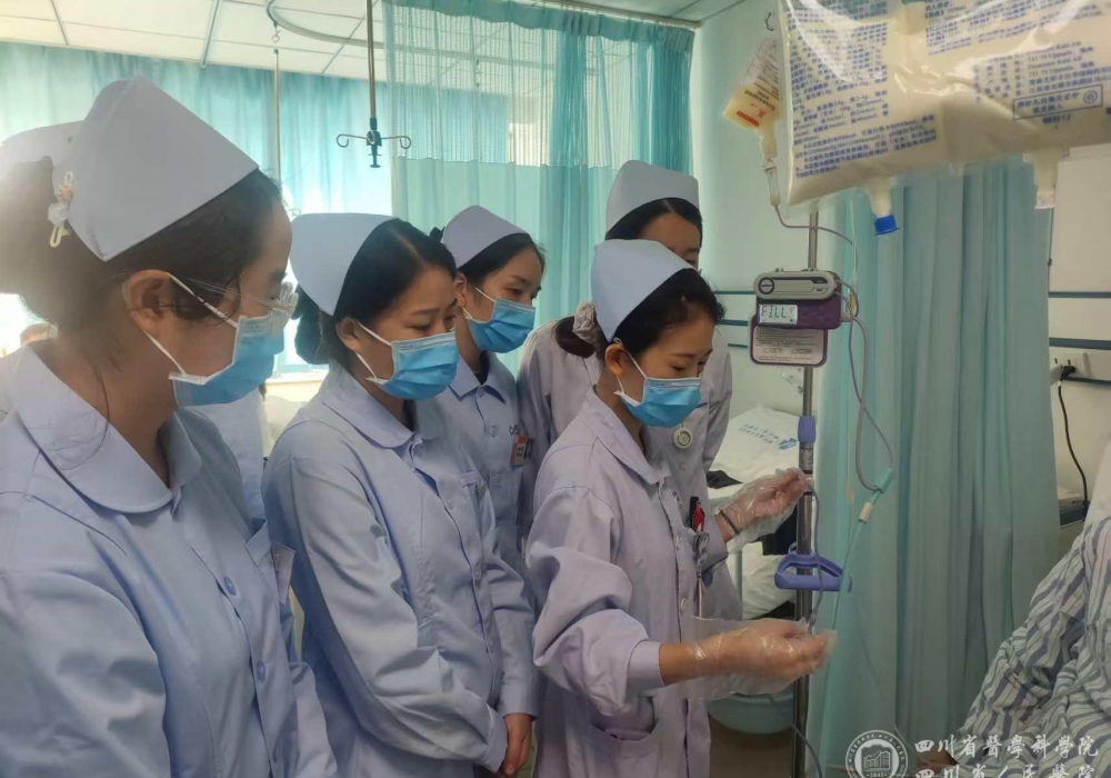 省护理学会营养支持专科护士培训班（四川省人民医院基地）圆满结业