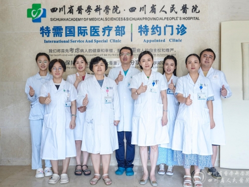 我院间质性肺疾病MDT团队荣获2025年度全国优秀团队称号