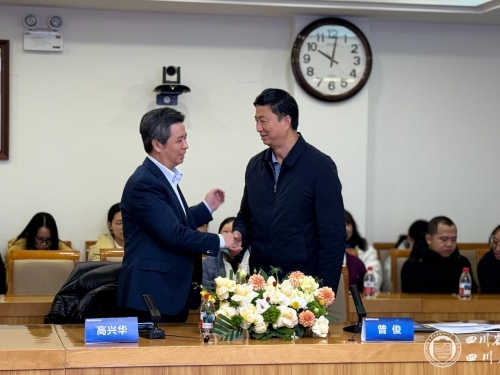 中华医学会皮肤性病学分会主任委员高兴华教授来我院交流指导