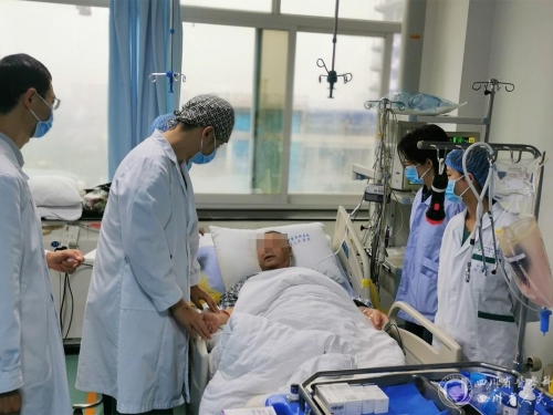 以坚守赴使命，肺移植团队召开工作汇报会