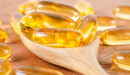 别再送错了！鱼油和鱼肝油，一字之差，功效天壤之别