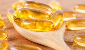别再送错了！鱼油和鱼肝油，一字之差，功效天壤之别
