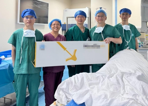 心脏外科中心完成省内首例零射线纯超声引导下二尖瓣修复术