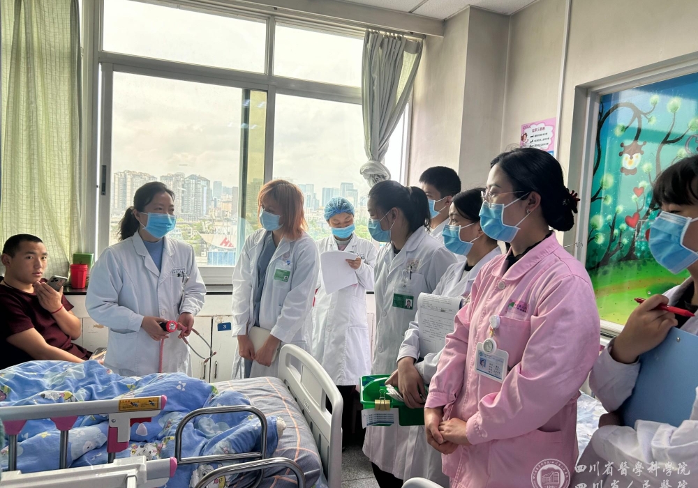 香港医学生来院交流学习活动圆满结束