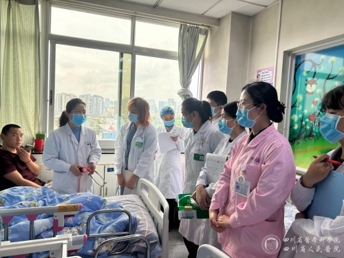 香港医学生来院交流学习活动圆满结束