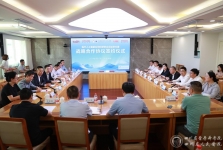 我院携手多家信创与AI头部企业共建“医疗信创与人工智能应用创新中心”