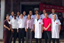 医学界：佛得角“谢谢中国医生”